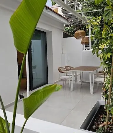 Apartment Mint Rhodes City