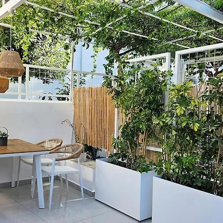 Apartment Mint *